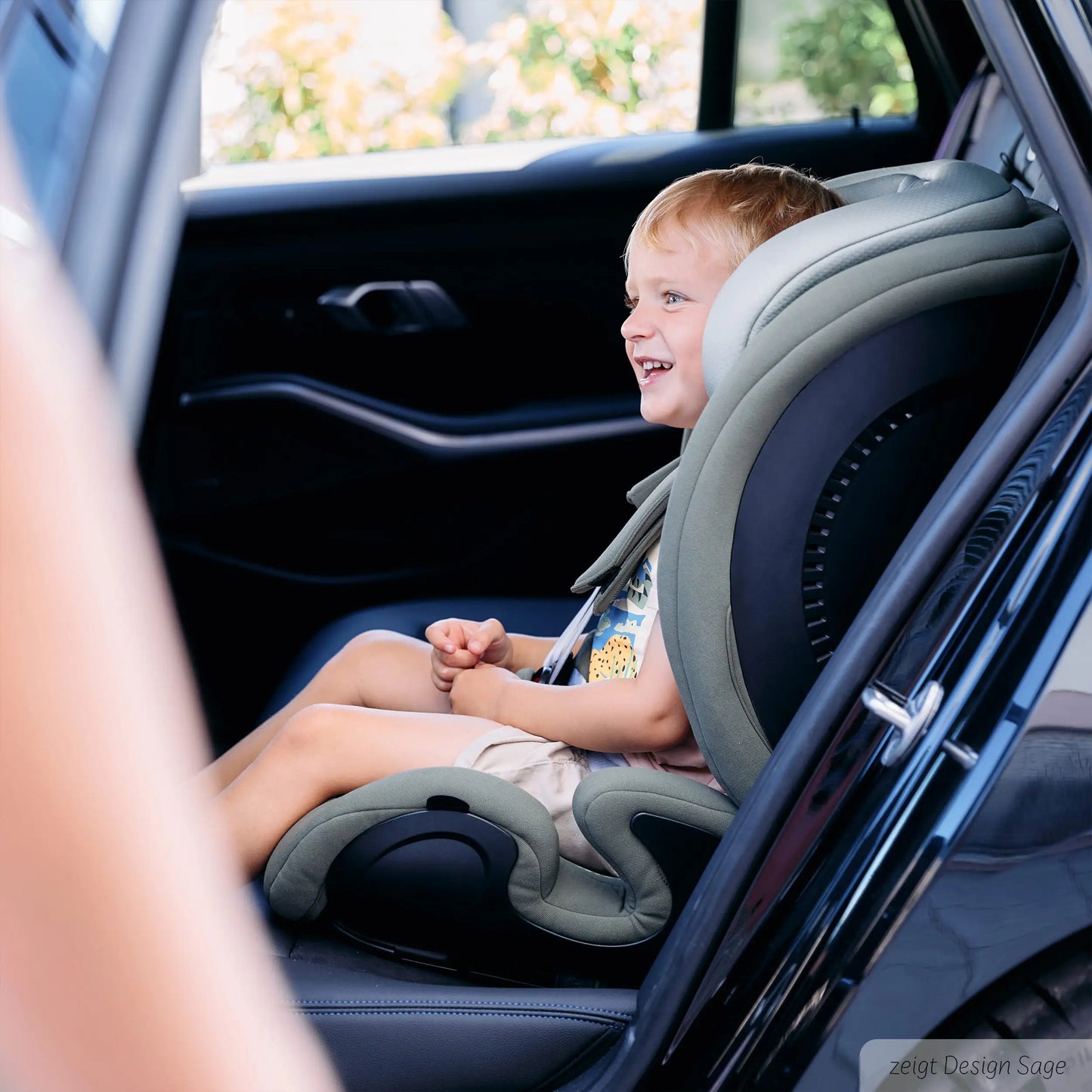 Mallow 2 Fix i-Size Car Seat (3-12 years)