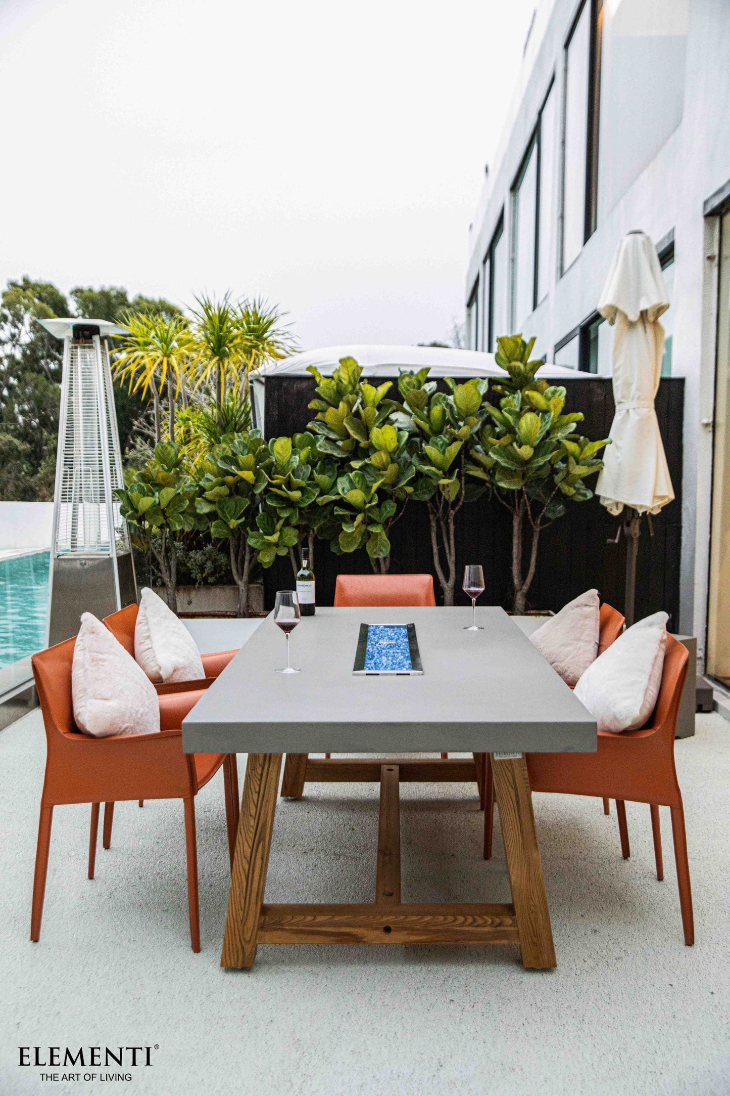 ELEMENTI FIRES SONOMA DINING TABLE