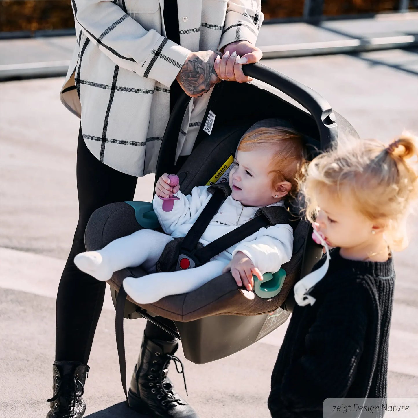 Infant Car Seat Tulip i-Size (for Newborn Babys)