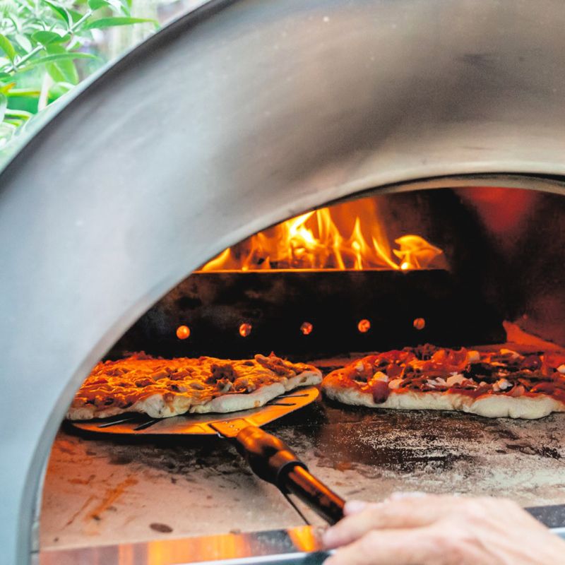 Igneus Pro 750 Wood Fired Pizza Oven Pro Bundle